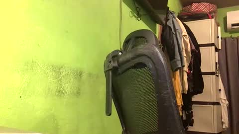 Crystal online show from 11/25/25, 02:39