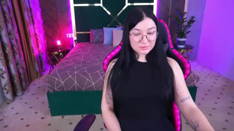 Katy online show from 12/11/24, 01:39