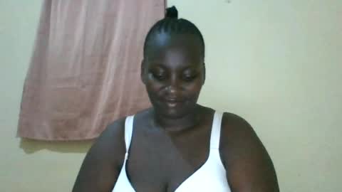 Snapshot of blackbeauty002 chatting on 06/17/26, 11:12 PACIFICA online show from 06/17/26, 11:12