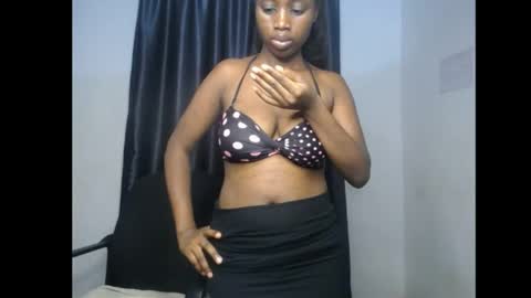 lela online show from 04/15/26, 07:58