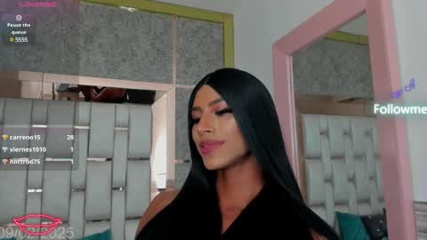 Nina online show from 02/12/25, 03:49