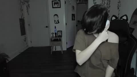 Ella online show from 01/12/26, 11:21