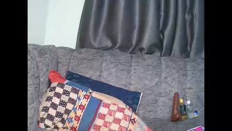 candy online show from 10/25/25, 04:31