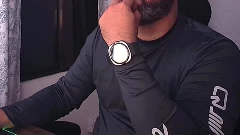 Snapshot of blackfirebird chatting on 09/20/25, 03:40 blackfirebird online show from 09/20/25, 03:40