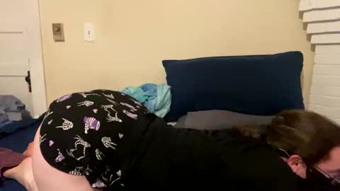 blackflower110 online show from 10/23/25, 02:44