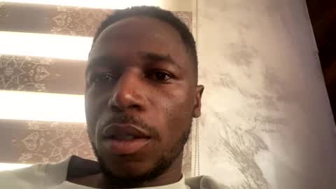 Snapshot of blackjob112 chatting on 12/19/25, 10:00 black online show from 12/19/25, 10:00