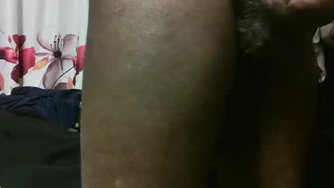 Snapshot of blackmanluv chatting on 10/25/25, 05:51 Me and her online show from 10/25/25, 05:51