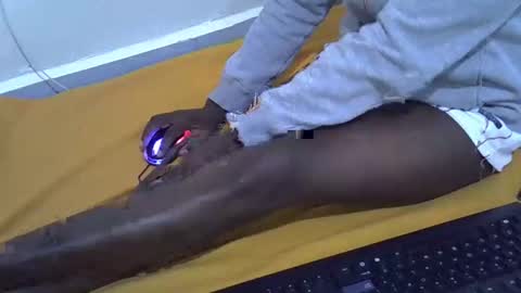 blackmelanin30 online show from 11/22/25, 06:07