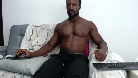 Twtter 1MikeBeckford            Onlyfns beckfordmike online show from 04/18/26, 03:10