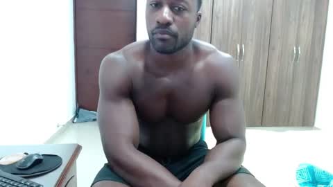 Snapshot of blacknikes chatting on 06/16/26, 04:59 Twtter 1MikeBeckford Onlyfns beckfordmike online show from 06/16/26, 04:59
