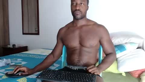 Snapshot of blacknikes chatting on 07/18/26, 11:36 Twtter 1MikeBeckford Onlyfns beckfordmike online show from 07/18/26, 11:36