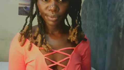 Snapshot of blackpearl60 chatting on 03/16/26, 08:07 blackpearl60 online show from 03/16/26, 08:07