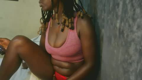 Snapshot of blackpearl60 chatting on 03/19/26, 01:31 blackpearl60 online show from 03/19/26, 01:31