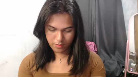 Ellez online show from 10/28/25, 07:05