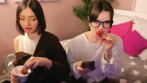 MaoLulu online show from 05/10/26, 11:04