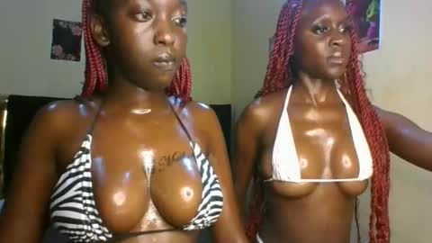 Snapshot of blackqueen2030 chatting on 03/01/26, 04:31 blackqueen2030 online show from 03/01/26, 04:31