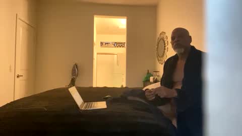 Snapshot of blacksexbite chatting on 02/12/25, 04:00 ebony online show from 02/12/25, 04:00