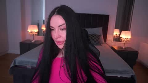 Snapshot of blacksilkqueen chatting on 12/05/25, 02:47 blacksilkqueen online show from 12/05/25, 02:47