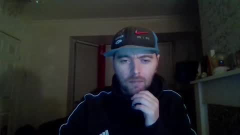 Snapshot of blackvswhite2022 chatting on 01/03/25, 04:22 blackvswhite2022 online show from 01/03/25, 04:22