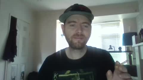 Snapshot of blackvswhite2022 chatting on 01/10/25, 02:23 blackvswhite2022 online show from 01/10/25, 02:23