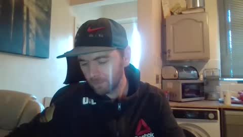 Snapshot of blackvswhite2022 chatting on 02/04/25, 09:07 blackvswhite2022 online show from 02/04/25, 09:07