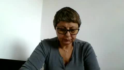 Snapshot of blackwidow05 chatting on 11/05/25, 01:44 Black Widow online show from 11/05/25, 01:44