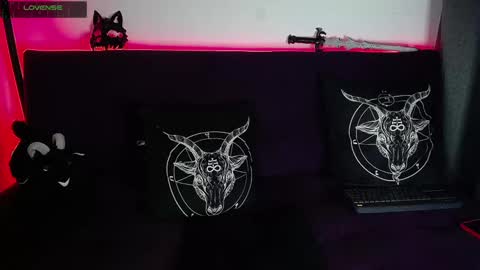 Dave online show from 02/18/25, 09:42