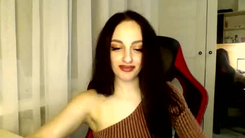 Ivy online show from 03/07/25, 09:38