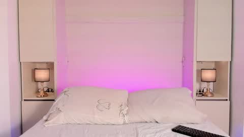 Snapshot of blackywhiite chatting on 02/09/25, 04:36 GRACE online show from 02/09/25, 04:36