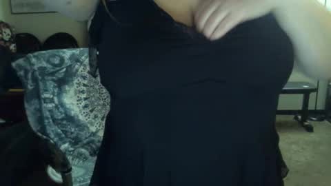 bladesizzo3111 online show from 02/19/26, 08:32