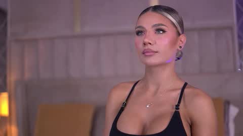 Snapshot of blairsanders chatting on 10/01/25, 06:25 BlairSanders online show from 10/01/25, 06:25