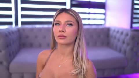 Snapshot of blairsanders chatting on 10/15/25, 12:49 BlairSanders online show from 10/15/25, 12:49