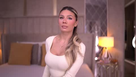 Snapshot of blairsanders chatting on 11/10/25, 07:13 BlairSanders online show from 11/10/25, 07:13