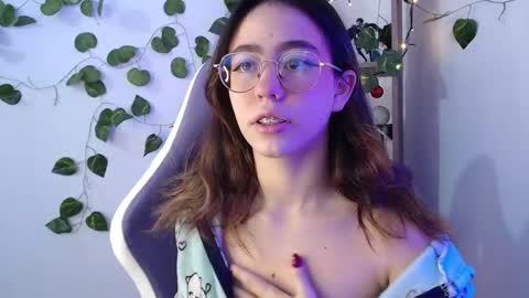   online show from 02/11/25, 12:27