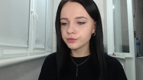 Snapshot of blairyates chatting on 11/05/25, 10:43 BlairYates online show from 11/05/25, 10:43