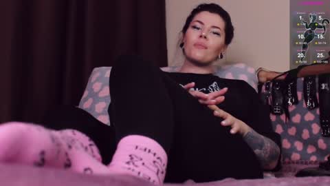 Snapshot of blake_luna chatting on 01/08/25, 07:24 Britney online show from 01/08/25, 07:24