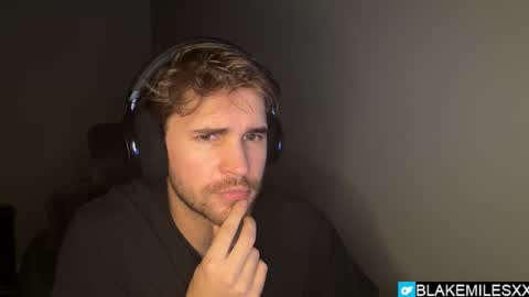 Blake Miles online show from 11/04/25, 04:55