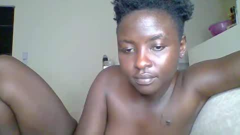 blaq_pearl online show from 04/10/26, 12:27