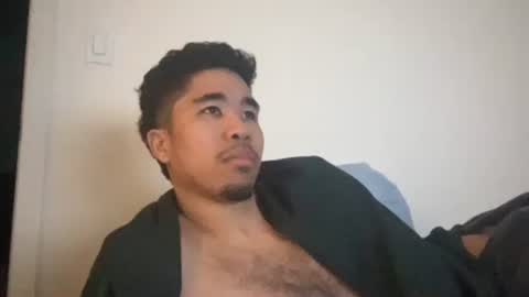 Snapshot of blasian4 chatting on 02/05/25, 01:11 blasian4 online show from 02/05/25, 01:11