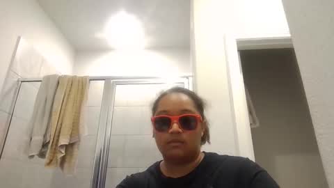 BLESSICA  EDDIE LOVE online show from 02/09/26, 05:55