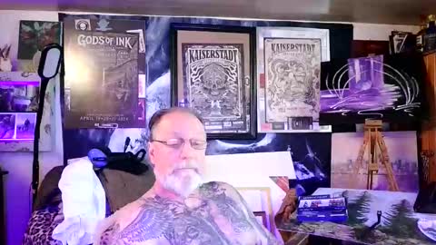 blindsurfer780299 online show from 05/18/26, 07:58