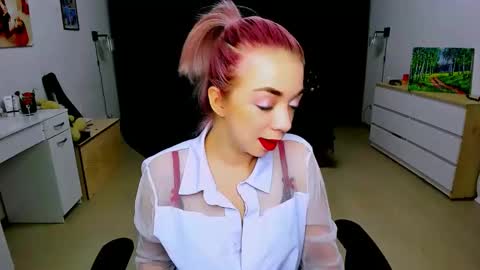 Nicole online show from 12/22/24, 05:23