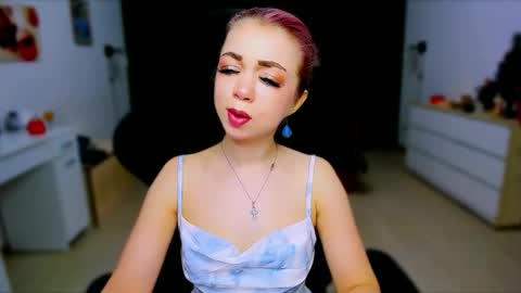 Nicole online show from 01/18/25, 07:28