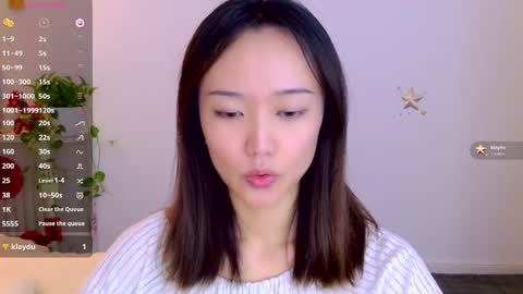 YoYo online show from 04/19/26, 04:12