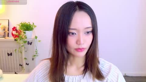 YoYo online show from 05/12/26, 04:53