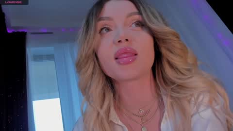 Maria online show from 12/02/24, 09:02