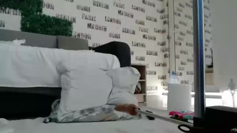 blonddaiana23 online show from 02/11/25, 08:26