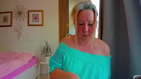 Nicole online show from 03/16/26, 03:27