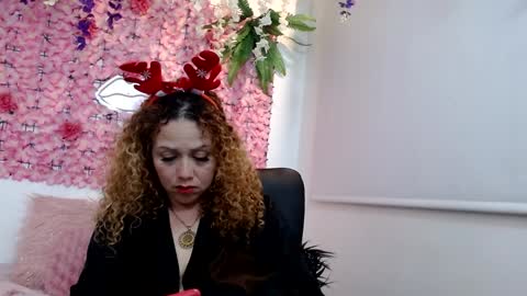 Snapshot of blonde_squirt_ chatting on 12/18/24, 03:58 blonde_squirt_ online show from 12/18/24, 03:58