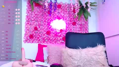 Snapshot of blonde_squirt_ chatting on 03/11/25, 04:21 blonde_squirt_ online show from 03/11/25, 04:21